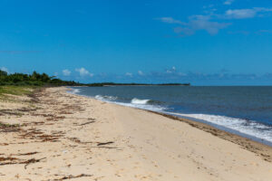Praia_de_Santo_André_by_Diego_Baravelli
